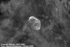 Crescent_Nebula